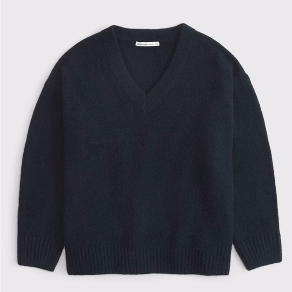Abercrombie & Fitch Sweaters - Abercrombie Sweater